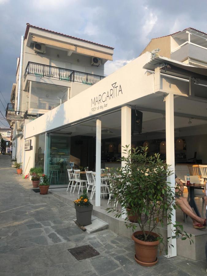 Margarita'S Rooms Potos Exterior photo